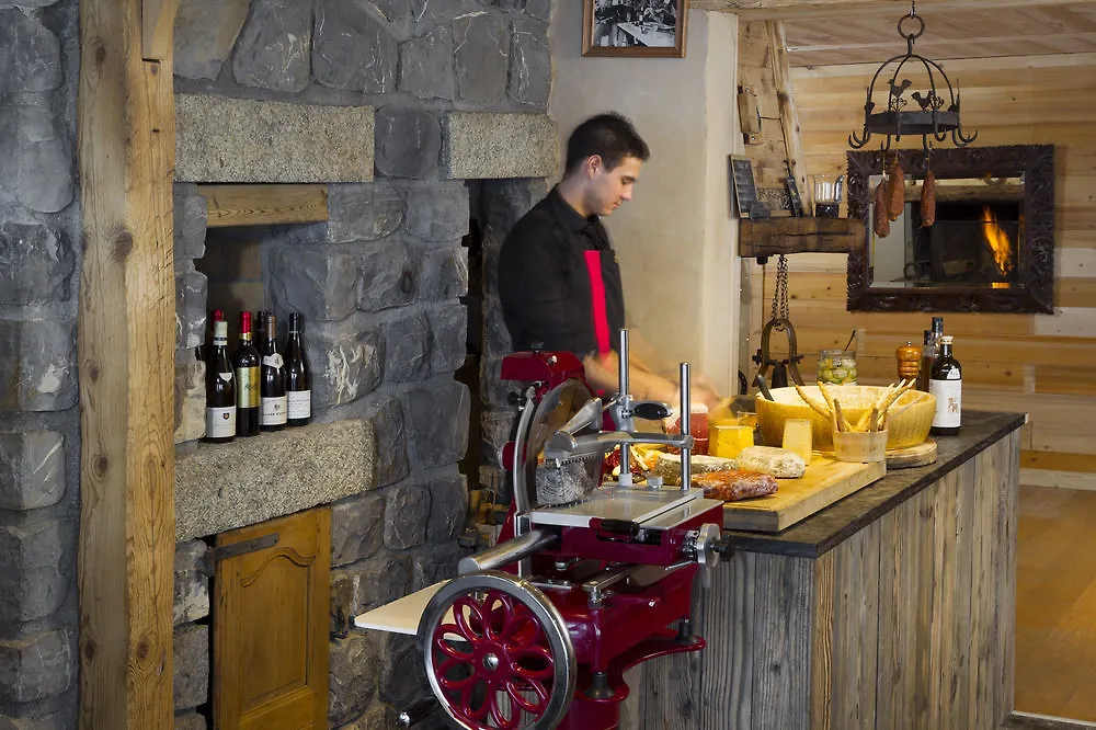 Hotel Spa Crychar Les Gets 4*,  France